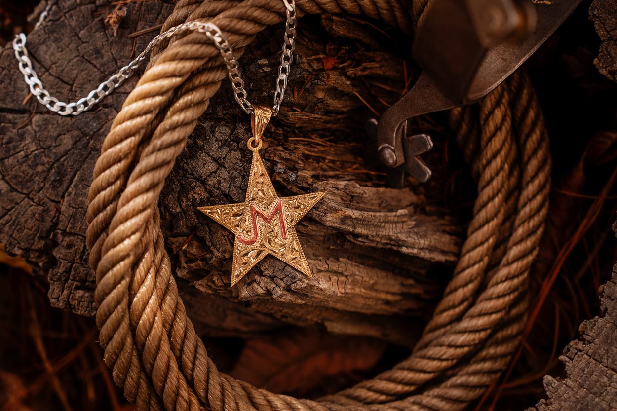 Custom Pendant Necklace Golden Star with Ranch Brand